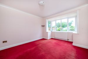 Family Room- click for photo gallery